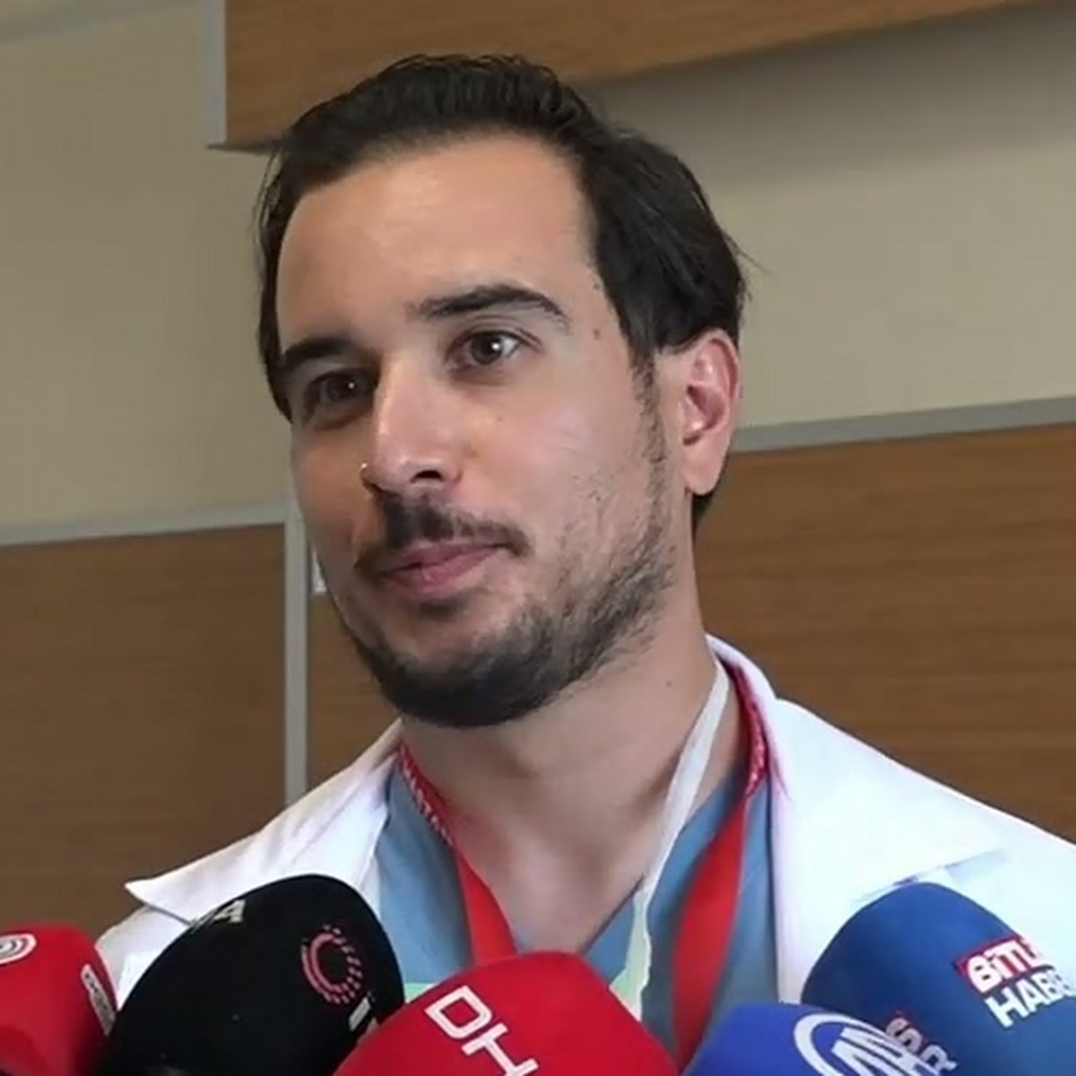 Op. Dr. Oğulcan Özdemir, kalp ve damar cerrahisi uzmanı